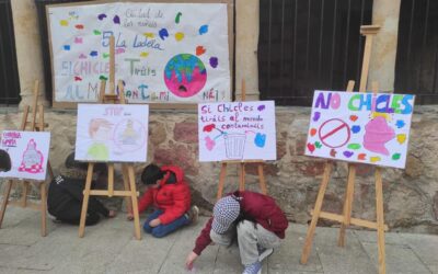 Campaña:¡NO TIRAR CHICLES AL SUELO!